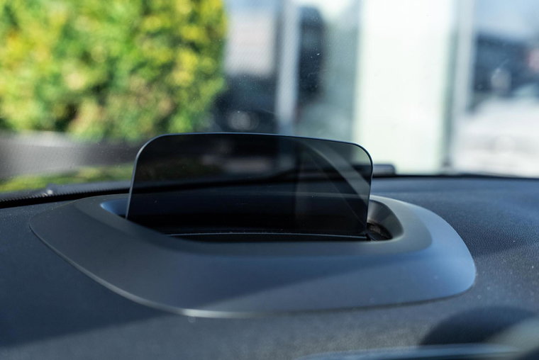 Vehicle Image 35