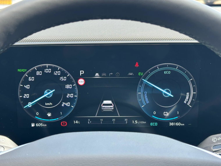 Vehicle Image 15