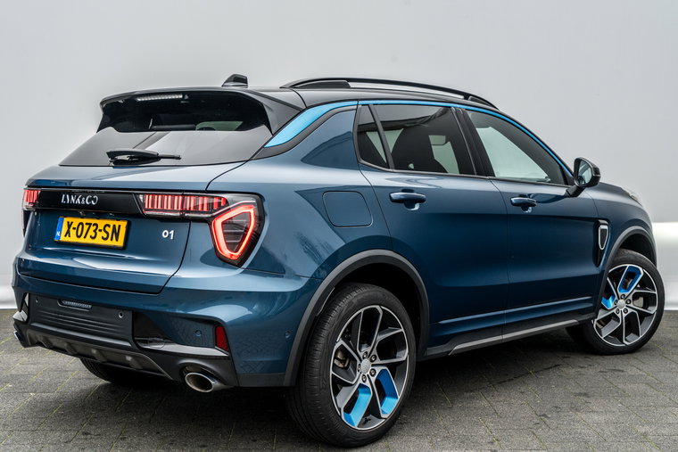 Vehicle Image 6