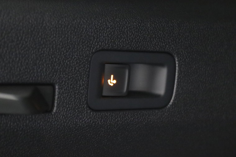 Vehicle Image 40