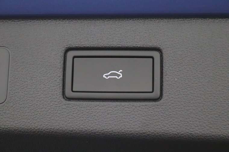 Vehicle Image 41