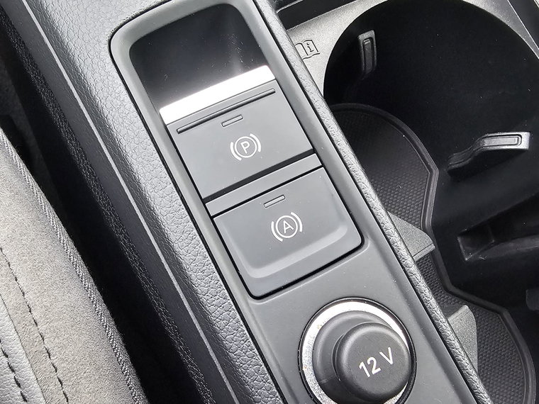 Vehicle Image 43