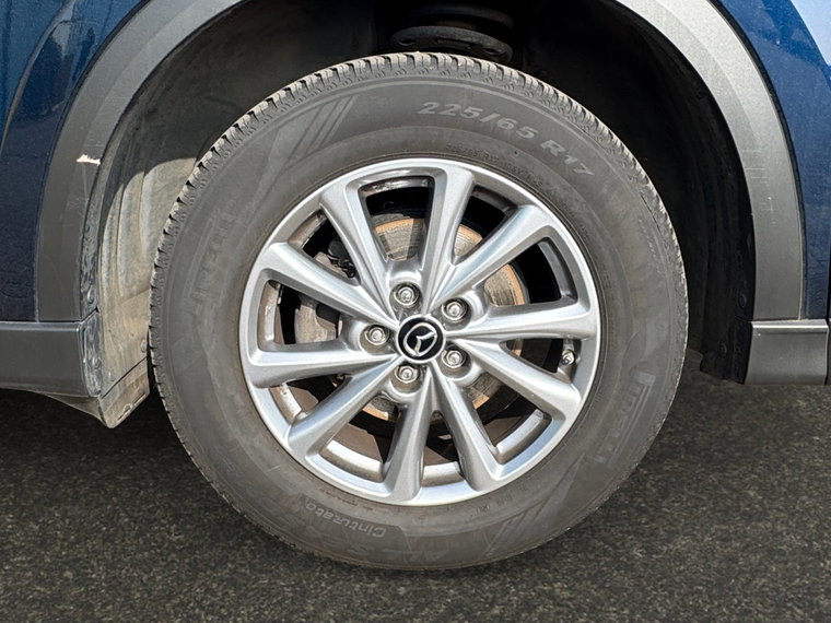 Vehicle Image 21