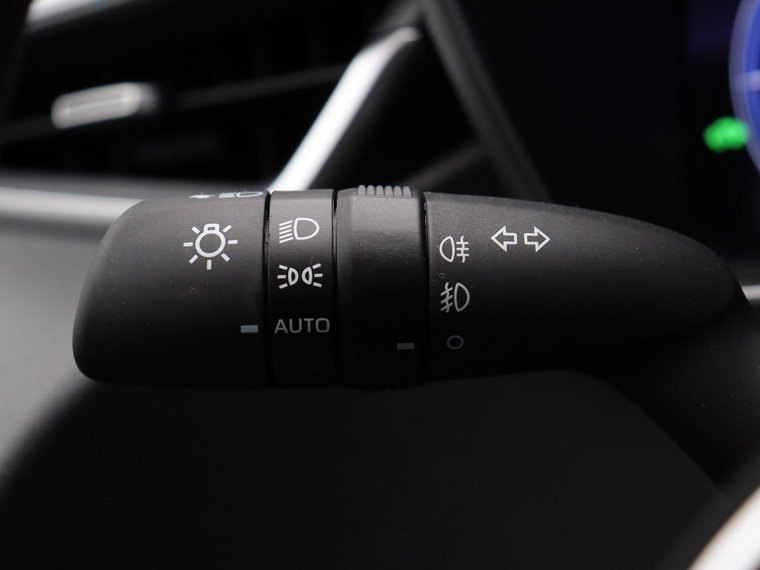 Vehicle Image 23
