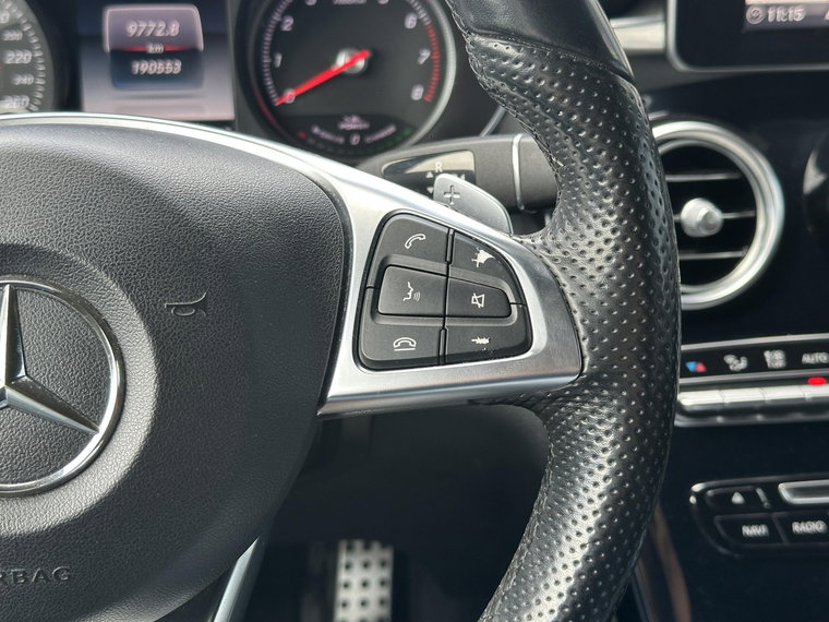Vehicle Image 26