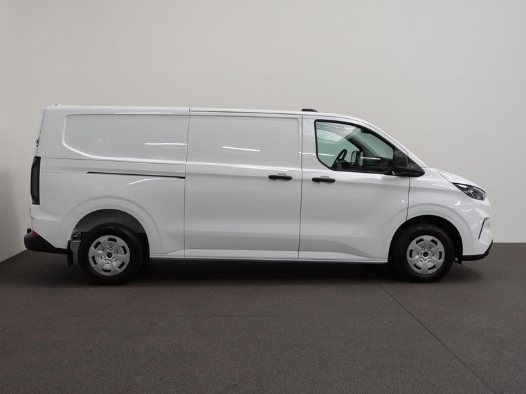 Vehicle Image 38