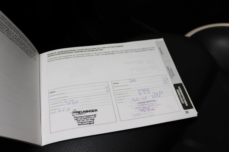 Vehicle Image 30