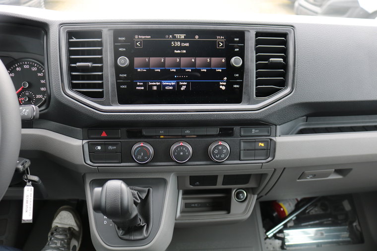 Vehicle Image 36