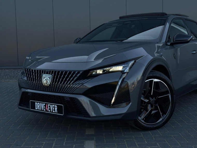 Vehicle Image 31