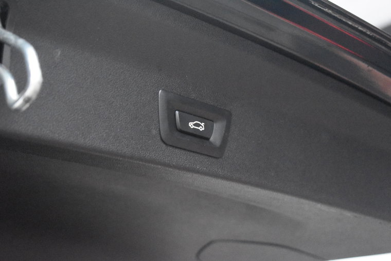 Vehicle Image 40