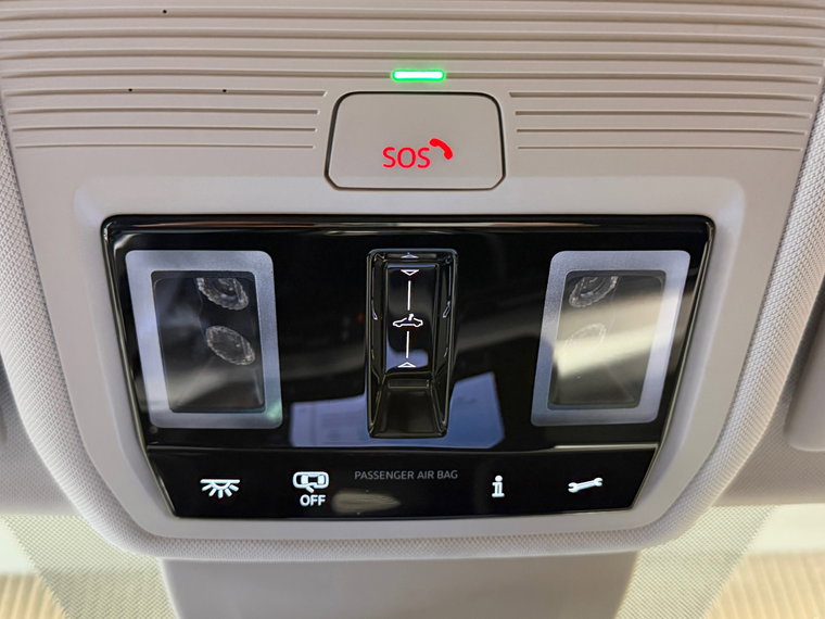 Vehicle Image 35