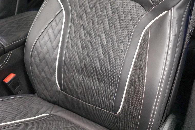 Vehicle Image 33
