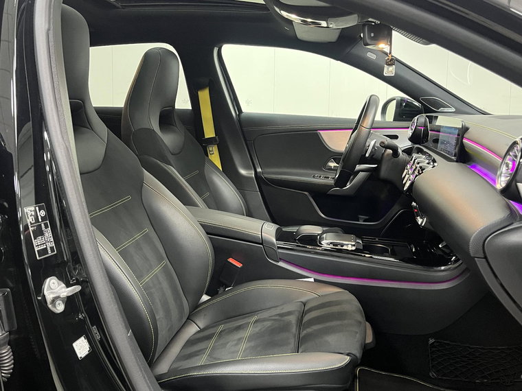 Vehicle Image 35