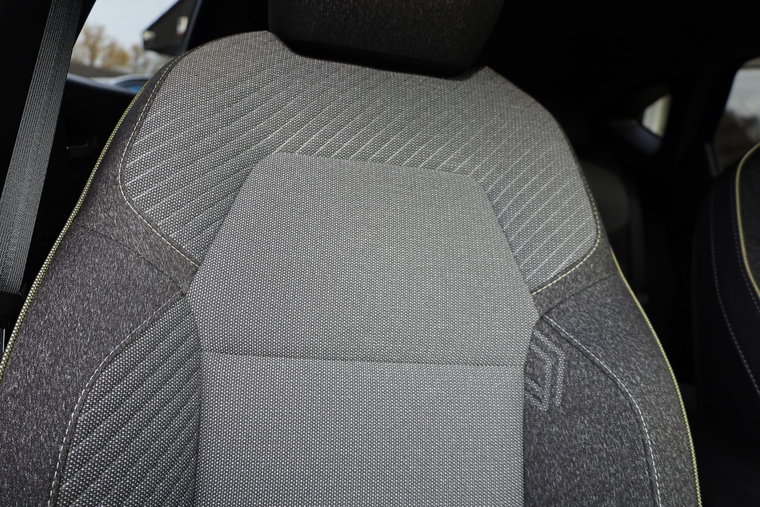 Vehicle Image 60