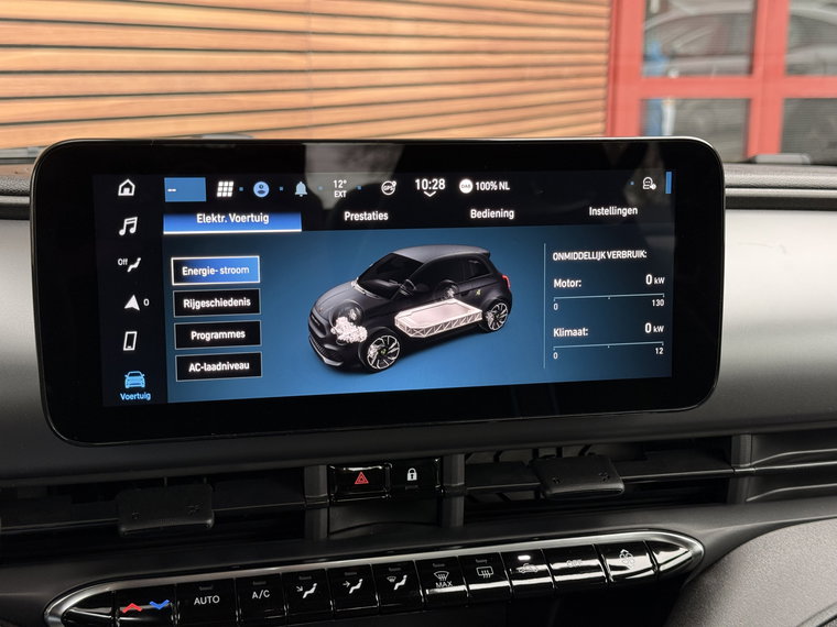 Vehicle Image 37