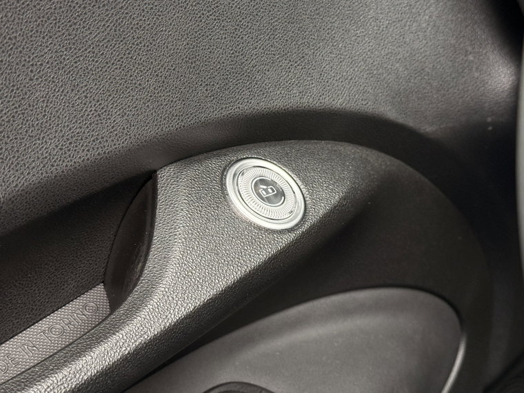 Vehicle Image 45