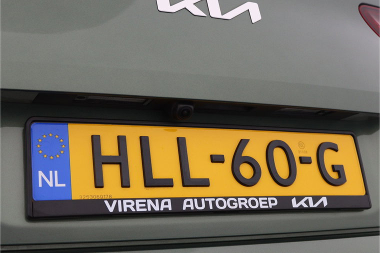 Vehicle Image 36