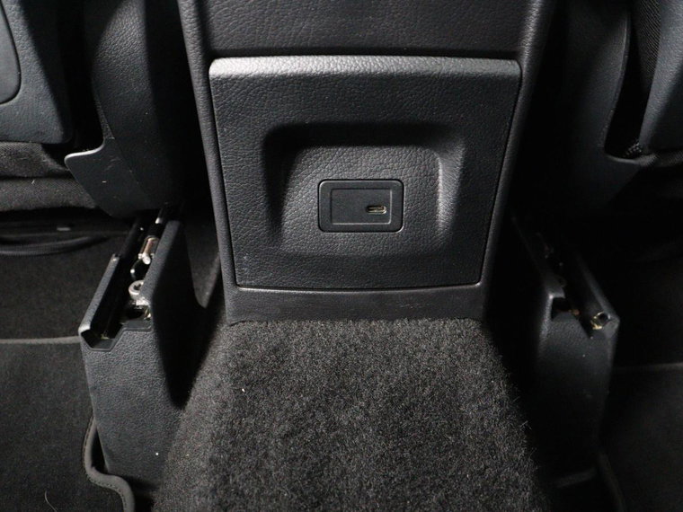 Vehicle Image 39