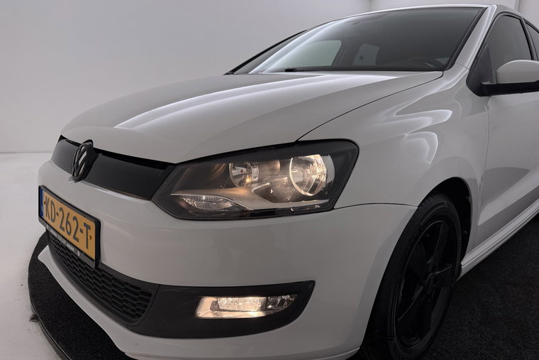 Vehicle Image 38