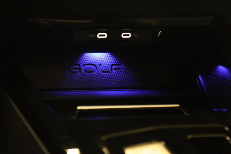 Vehicle Image 39