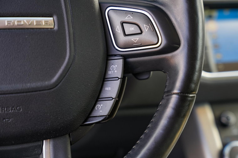 Vehicle Image 21