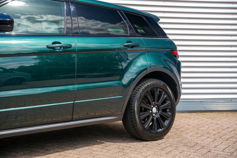 Vehicle Image 31