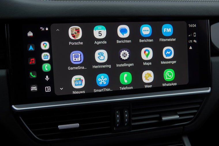 Vehicle Image 13