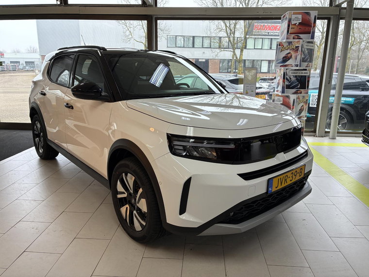 Vehicle Image 48
