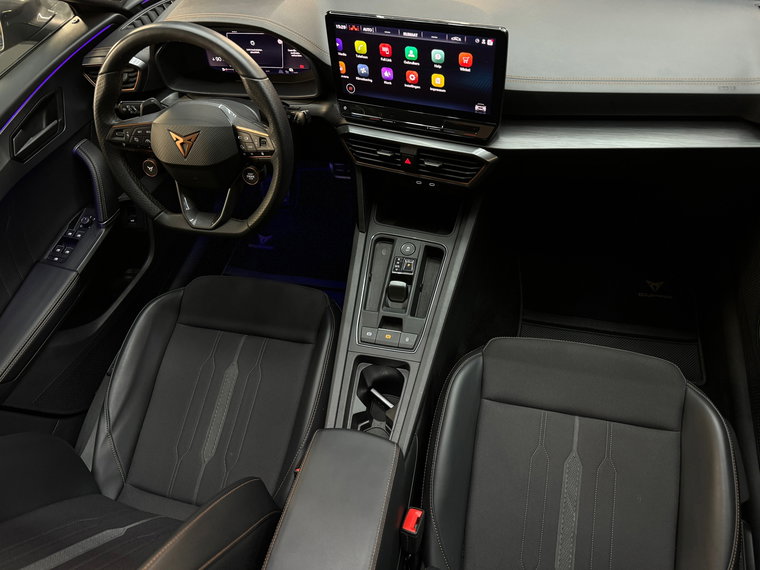 Vehicle Image 36