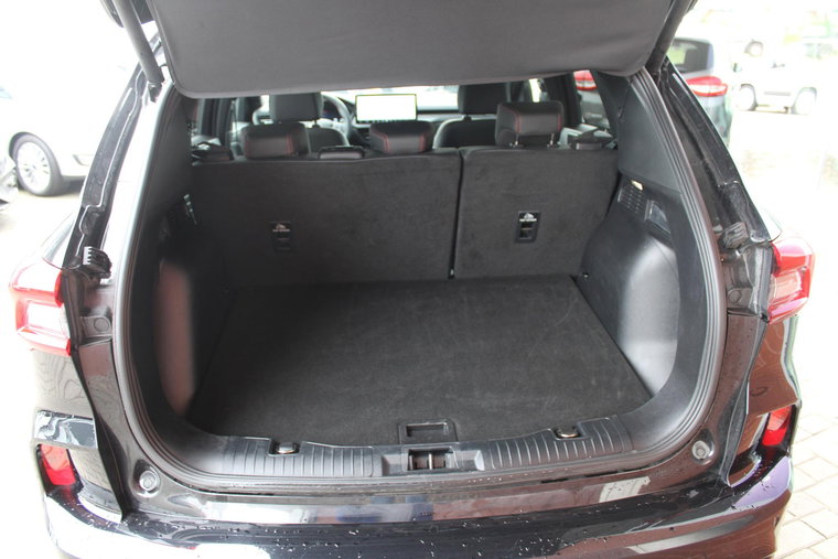 Vehicle Image 17