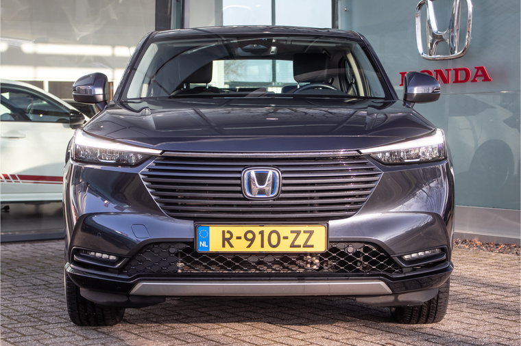 Vehicle Image 13