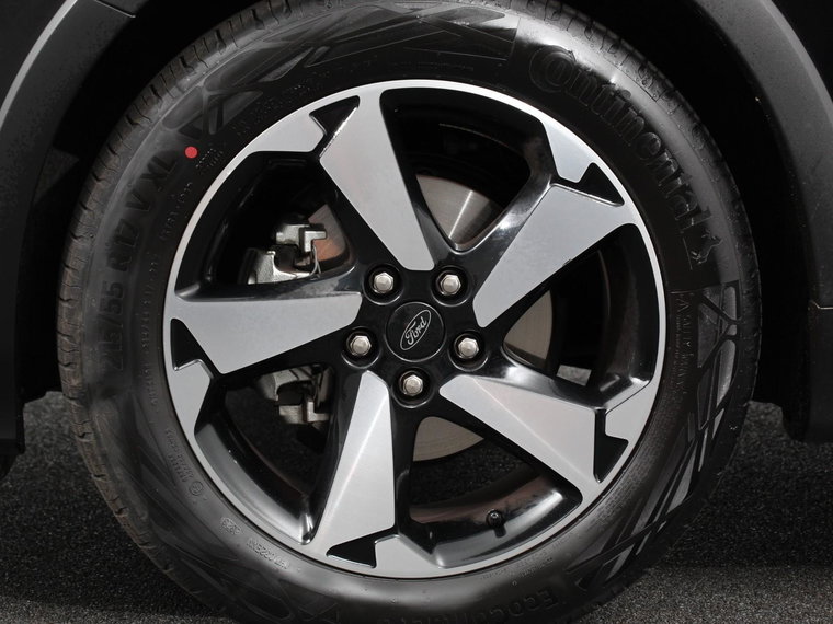Vehicle Image 35
