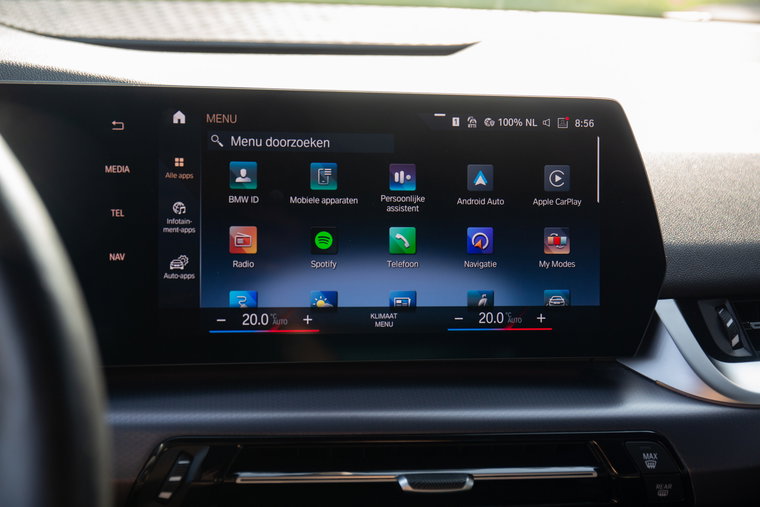 Vehicle Image 15