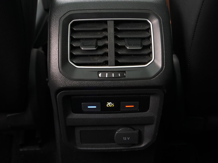 Vehicle Image 27