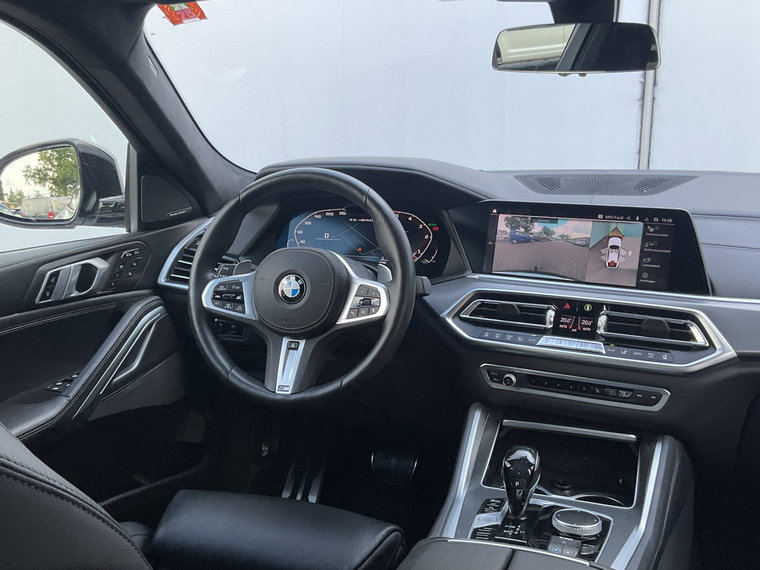 Vehicle Image 37