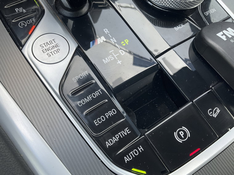 Vehicle Image 56