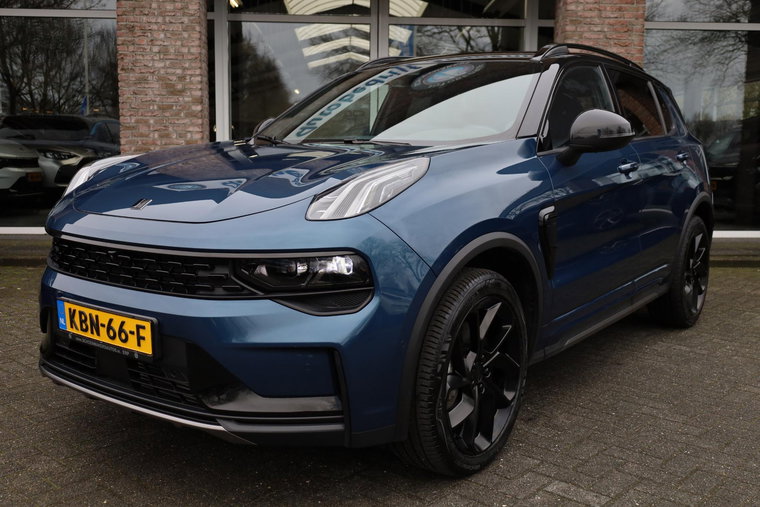 Vehicle Image 15