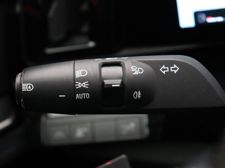 Vehicle Image 27