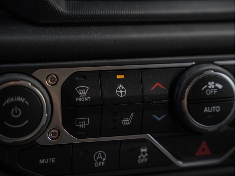 Vehicle Image 45