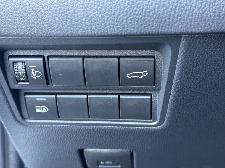 Vehicle Image 39
