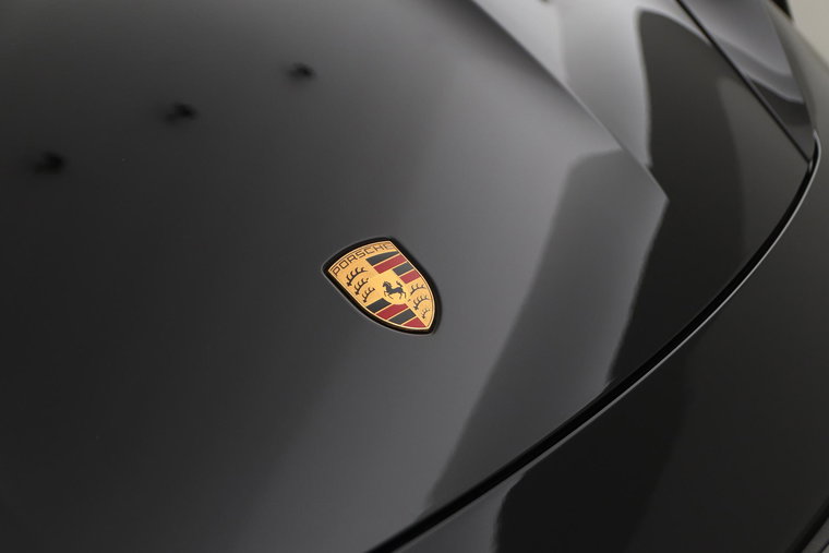 Vehicle Image 52
