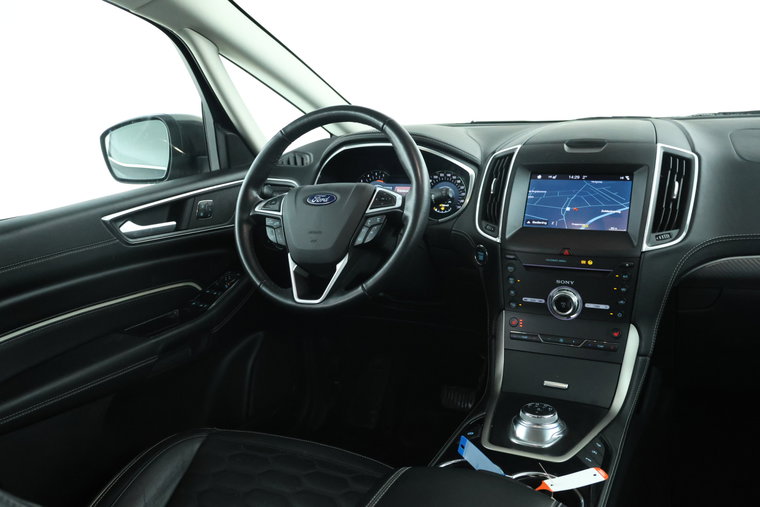Vehicle Image 30