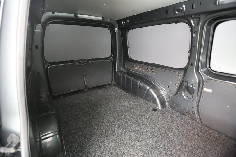 Vehicle Image 23