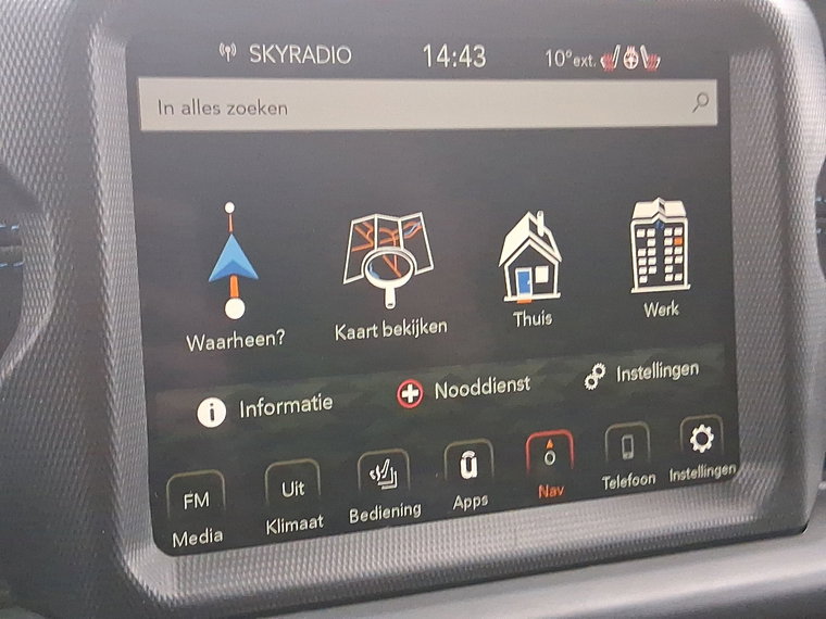 Vehicle Image 21