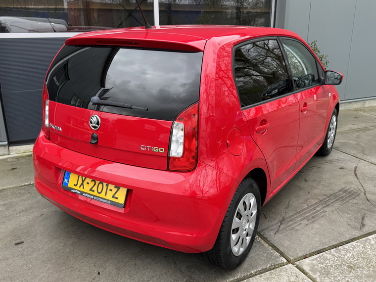 Vehicle Image 17