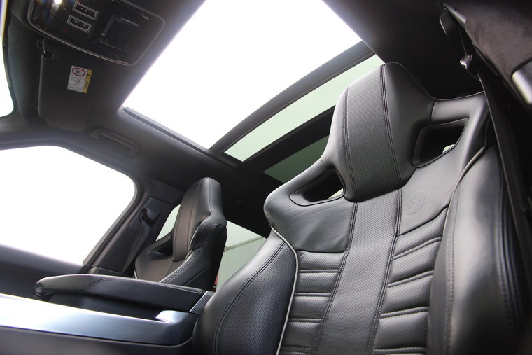 Vehicle Image 21