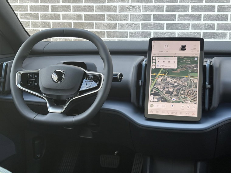 Vehicle Image 22