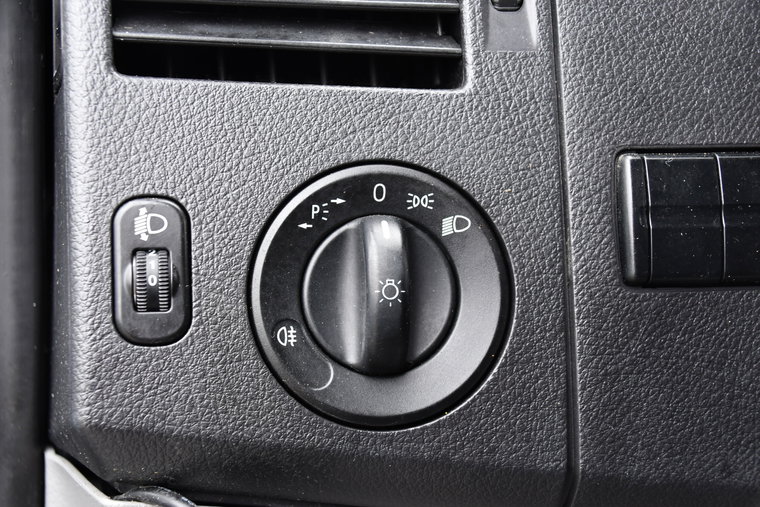 Vehicle Image 23