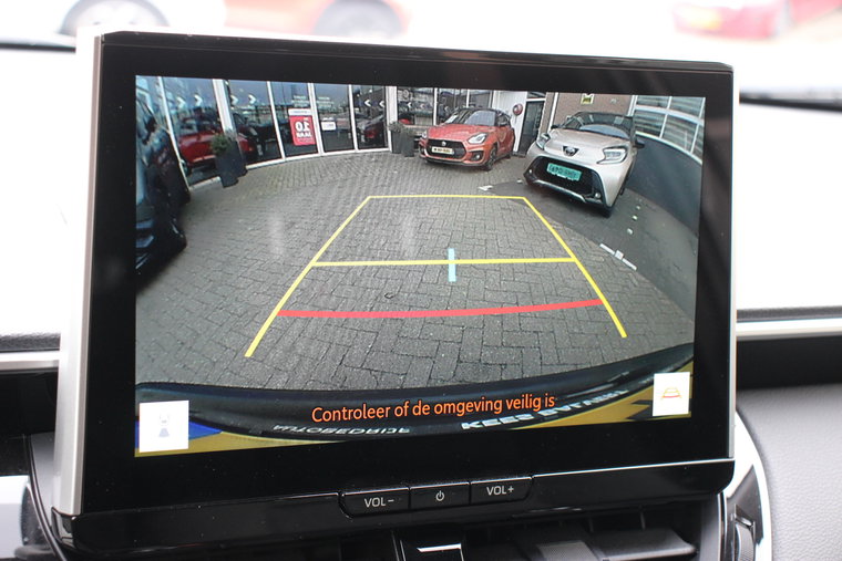 Vehicle Image 21
