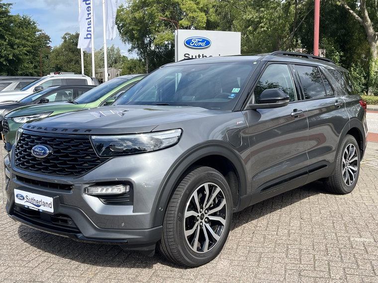 Vehicle Image 3